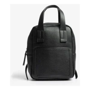 Mochila Special Price Isadora Con Bolsillo Frontal Negro Negro Lisa